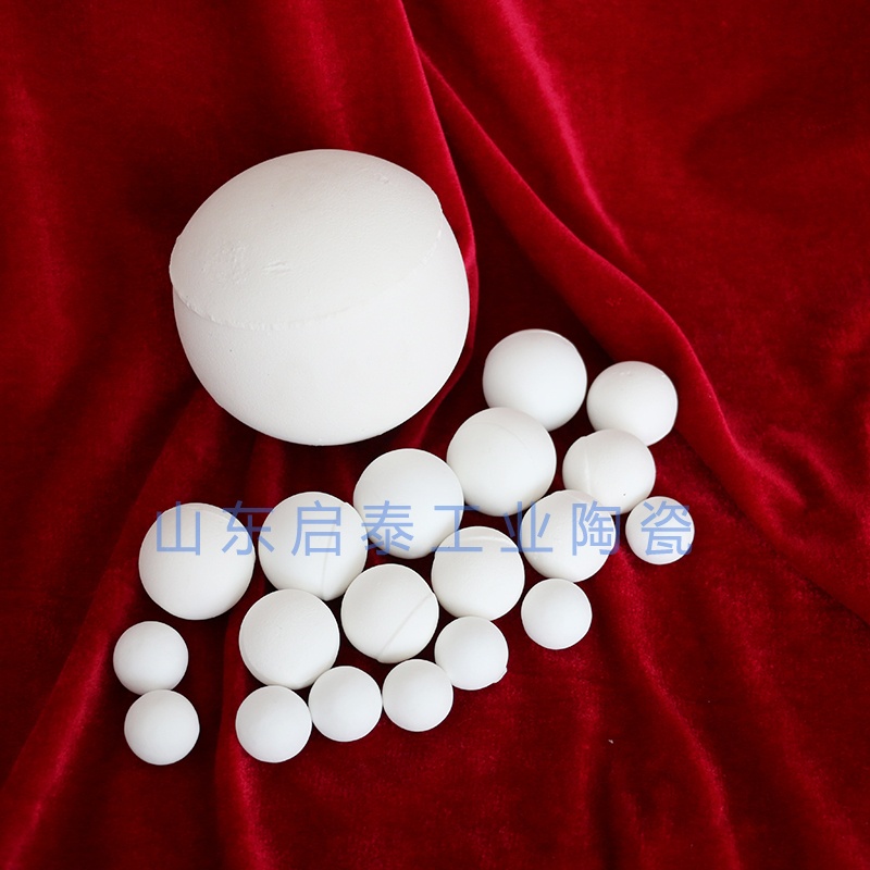 20mm-90mm氧化铝陶瓷球